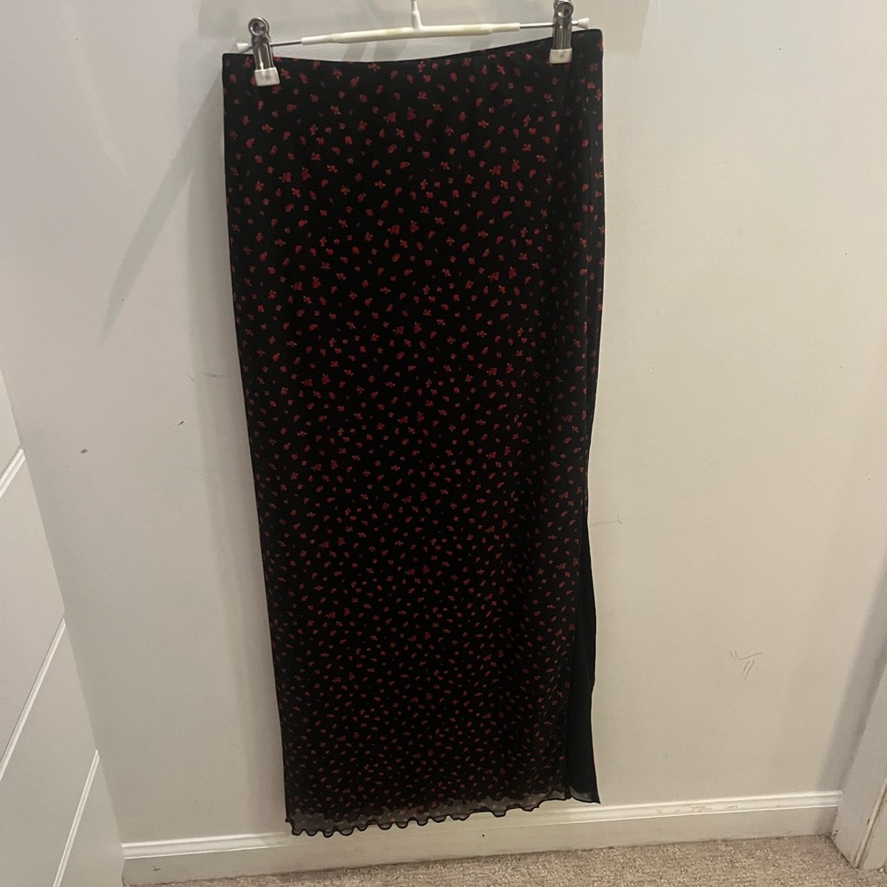 Elegant Black and Red Floral Women's Skirt